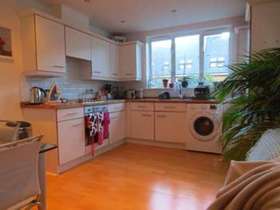 2 bedroom Flat to re...